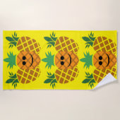 Happy Pineapple Design - Beach Towel Strandlaken (Voorkant)