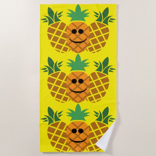 Happy Pineapple Design - Beach Towel Strandlaken (Voorkant)