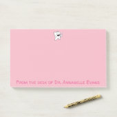 Happy Pink Tooth en Brush Post-it® Notes (Op bureau)