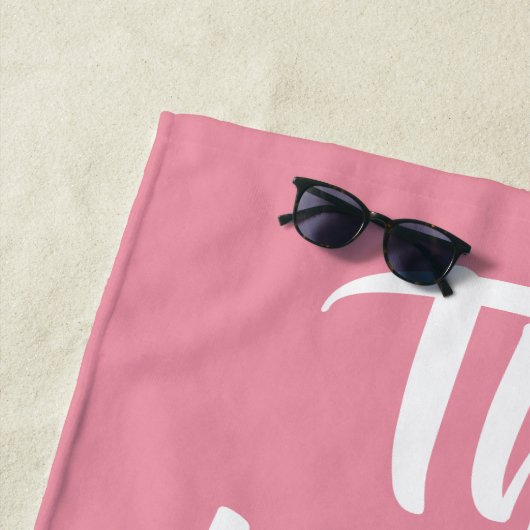 Happy Place aangepaste badhanddoek (In situ)