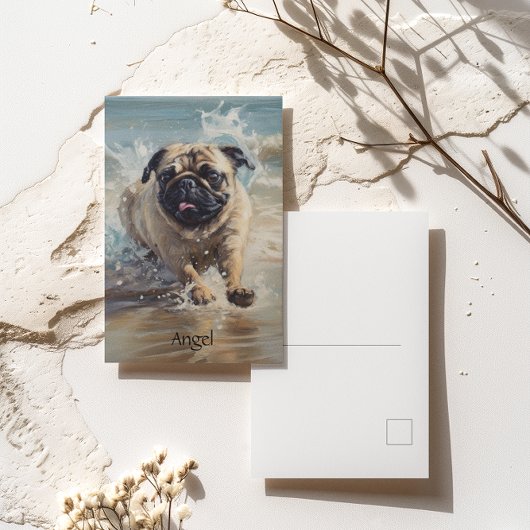 Happy Pug op het strand aanpasbaar Briefkaart