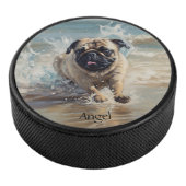 Happy Pug op het strand aanpasbaar Hockey Puck (3/4)