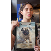 Happy Pug op het strand aanpasbaar Klembord