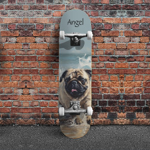 Happy Pug op het strand aanpasbaar Persoonlijk Skateboard