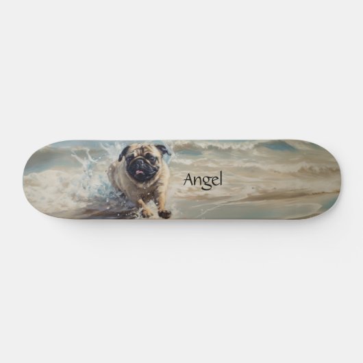 Happy Pug op het strand aanpasbaar Persoonlijk Skateboard (Horizontaal)