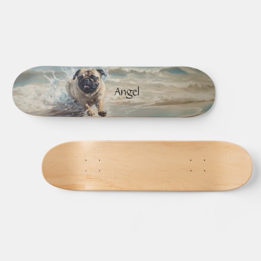 Happy Pug op het strand aanpasbaar Persoonlijk Skateboard (Horizontaal)