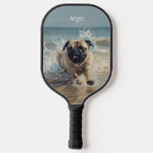 Happy Pug op het strand aanpasbaar Pickleball Paddle (Achterkant)