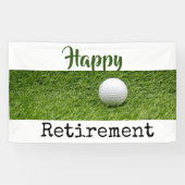 Happy Retirement met golfbal op groen gras Spandoek (Horizontaal)