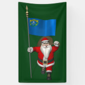 Happy Santa Claus met vlag van Nevada Spandoek (Verticaal)
