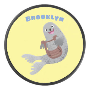 Happy schattige harp seal cartoon illustratie hockey puck