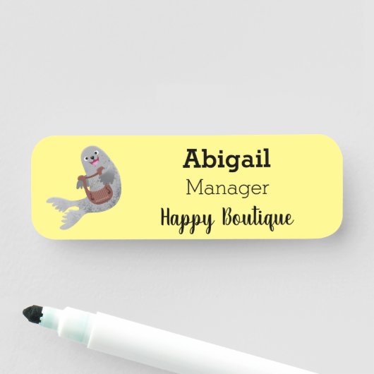 Happy schattige harp seal cartoon illustratie naamplaatje (In situ)