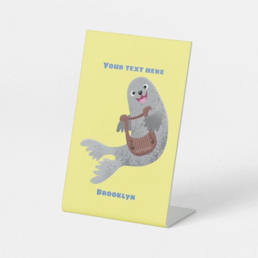 Happy schattige harp seal cartoon illustratie reclamebord met voetstuk (Voorkant)