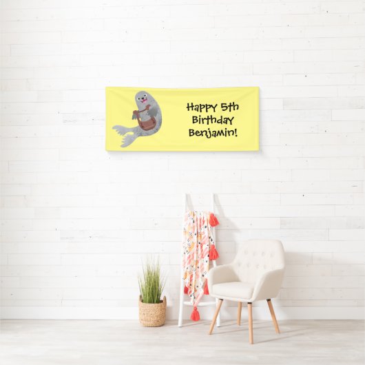 Happy schattige harp seal cartoon illustratie spandoek (Insitu)