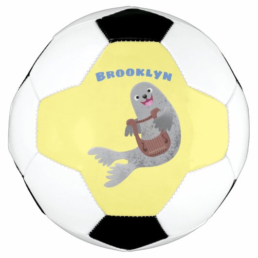 Happy schattige harp seal cartoon illustratie voetbal (Voorkant)