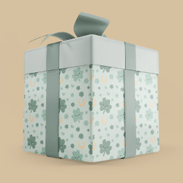 Happy Shamrocks St. Patrick's Day Cadeaupapier