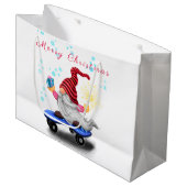 Happy Skater Gnome met Gifts en Sparkler - Fun - Groot Cadeauzakje (Voorkant Gekanteld)