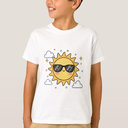 Happy Smiling Sun Cartoon - Minimalist Kawaii Suns T-shirt (Voorkant)
