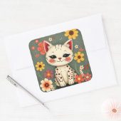 Happy Spotted Kitty with Flowers Vierkante Sticker (Envelop)