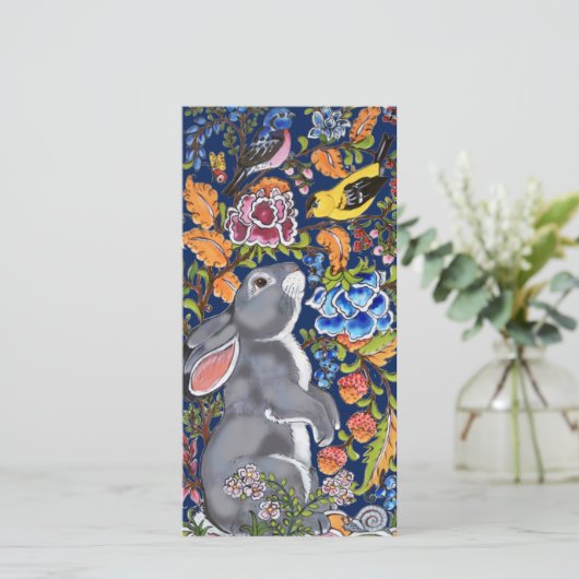 Happy Spring Bunny Rabbit Bird Floral Foto Pasen Feestdagenkaart (Staand voorkant)