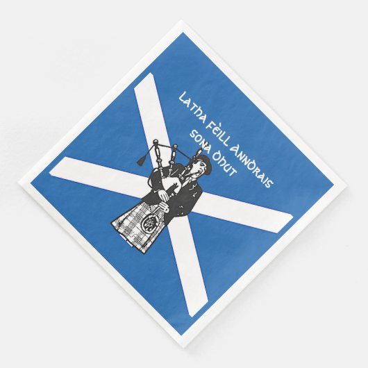 Happy St Andrews Day Flag Bagpiper Servet (Hoek)
