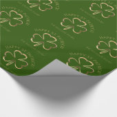 Happy St. Patrick Green en Gold Clover Shamrock Cadeaupapier (Hoek)