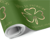 Happy St. Patrick Green en Gold Clover Shamrock Cadeaupapier (Rol Hoek)
