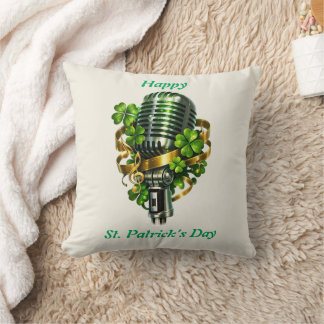 Happy St. Patrick’s Day Shamrock & Microphone Kussen