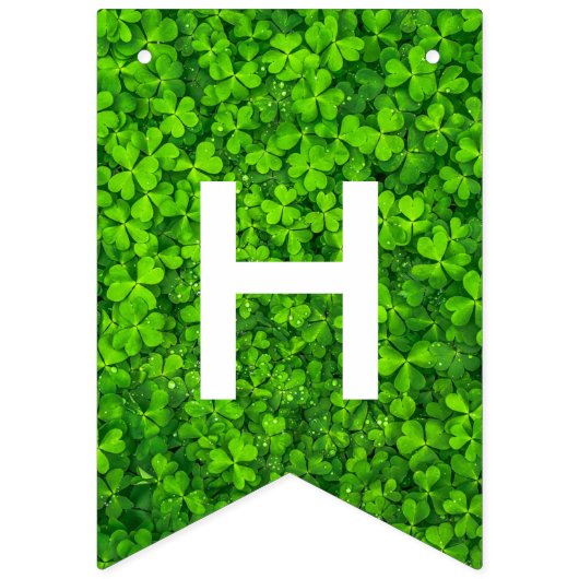 Happy St. Patrick Shamrock Clover Typografie Irish Vlaggetjes (Eerste vlag)