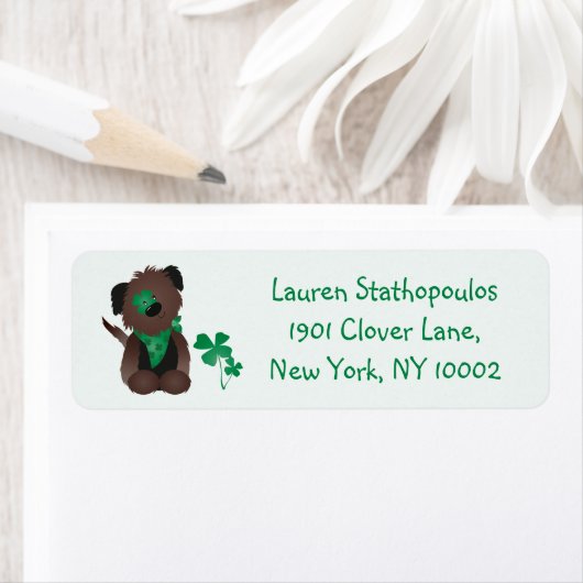 Happy St Patricks Day Dog Vier Leaf Clover Green Etiket (Insitu)
