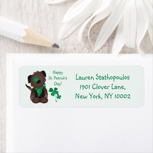 Happy St Patricks Day Dog Vier Leaf Clover Green Etiket (Insitu)