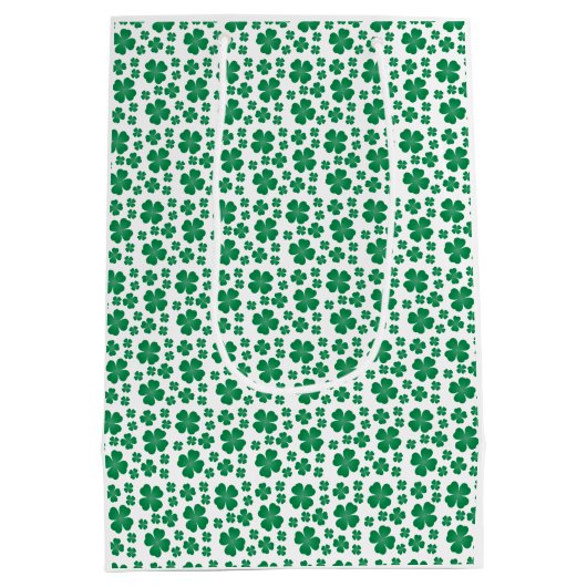 Happy St Patricks Day Dog Vier Leaf Clover Green Medium Cadeauzakje (Achterkant)