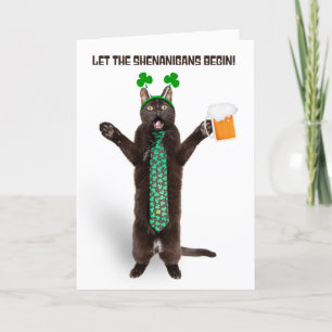 Happy St Patricks Day Funny Cat in Shamrock Stropd Feestdagen Kaart