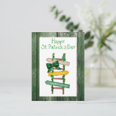 Happy St. Patrick's Day Green WoodPostcard Briefkaart (Staand voorkant)