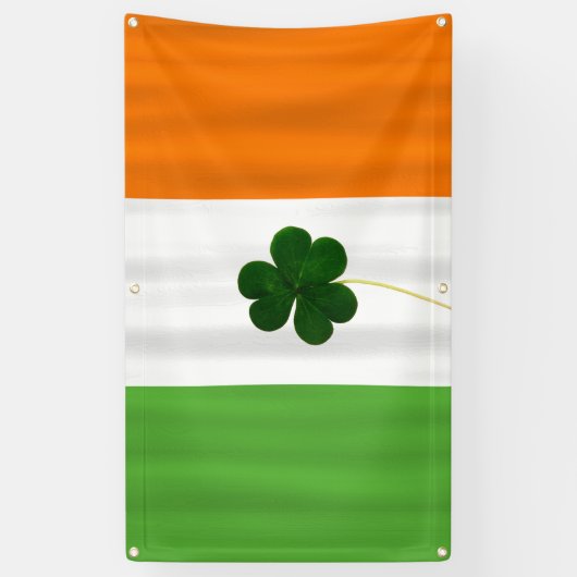 Happy St. Patrick's Day Irish Flag Shamrock Banner (Verticaal)