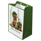 Happy St. Patrick's Day Labrador Retriever Dog Medium Cadeauzakje (Achterkant Gekanteld)
