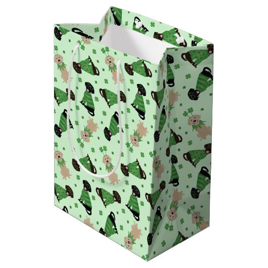 Happy St Patricks Day Labrador Retriever Honden Medium Cadeauzakje (Achterkant Gekanteld)