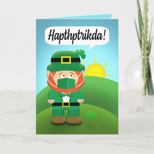 Happy St Patrick's Day Leprechaun in Face Mask Feestdagen Kaart (Voorkant)