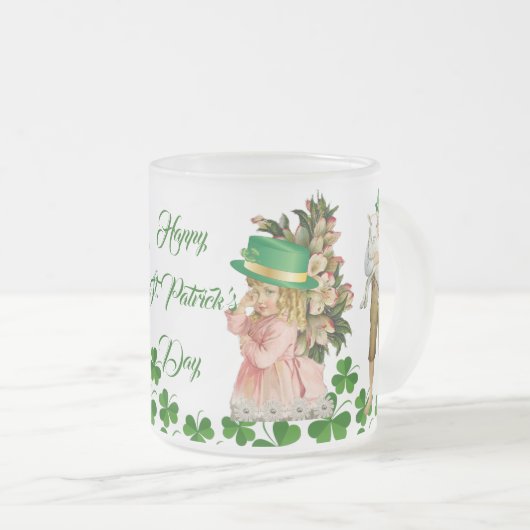Happy St Patricks Day Little Girl Boy Sheep Clover Matglas Koffiemok (Voorkant rechts)
