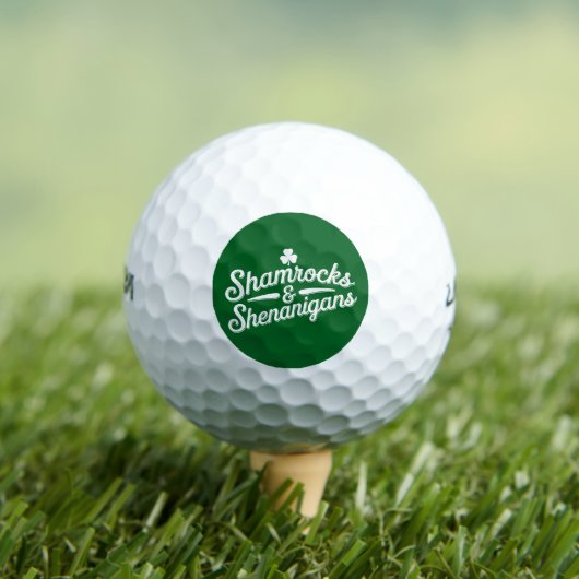 Happy St Patricks Day Lucky Shamrock & Shenanigans Golfballen (Insitu Shirt)