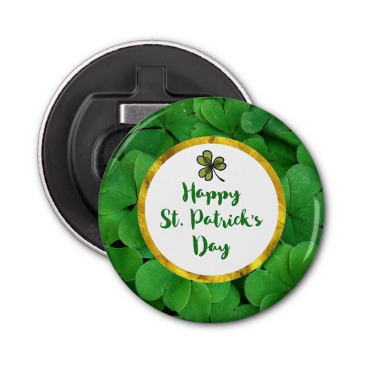 Happy St. Patrick's Day met Green Clovers Button Flesopener (Voorkant)