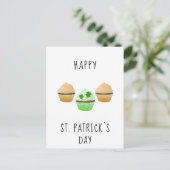 Happy St. Patrick's day Muffins en Shamrock Briefkaart (Staand voorkant)
