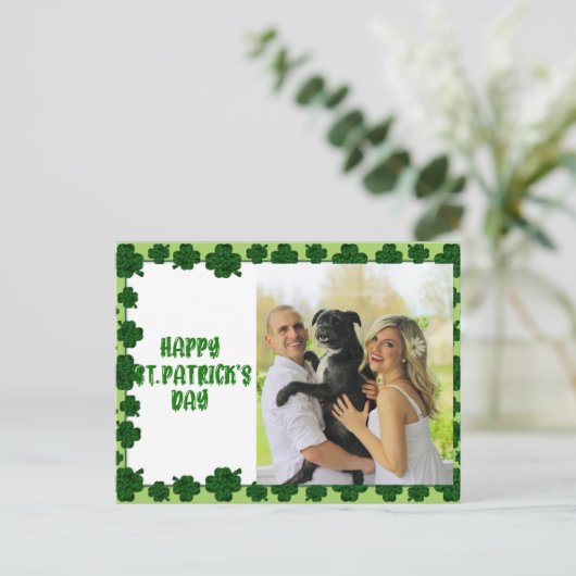 Happy St Patrick's Day Persoonlijke Familie Foto Feestdagenkaart (Staand voorkant)