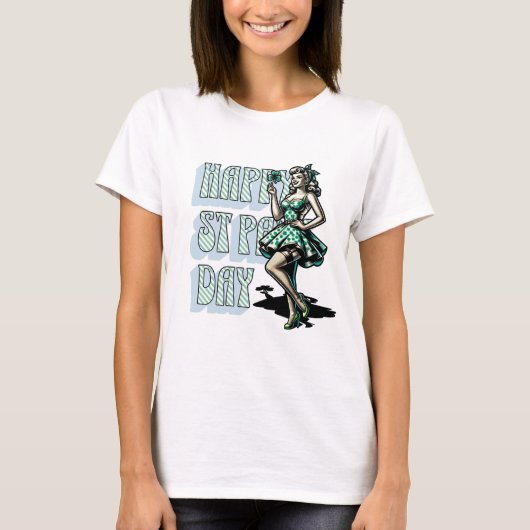 Happy St Patrick's Day Pinup Meisje met Shamrock T-shirt (Voorkant)