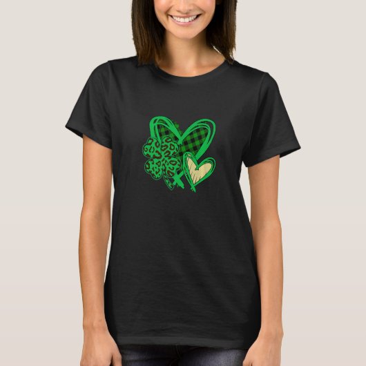 Happy St Patrick's Day Shamrock,Heart Pajama. Patr T-shirt (Voorkant)