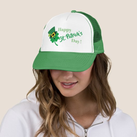Happy St Patricks Day Shamrock Trucker Pet (In situ)