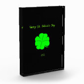 Happy St. Patrick's Day Verticaal fotoblok (Links)