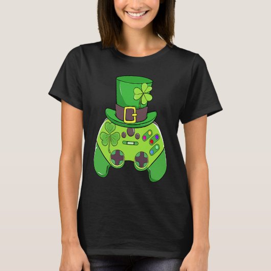 Happy St Patrick's Day  Video Game Lucky Shamrock  T-shirt (Voorkant)