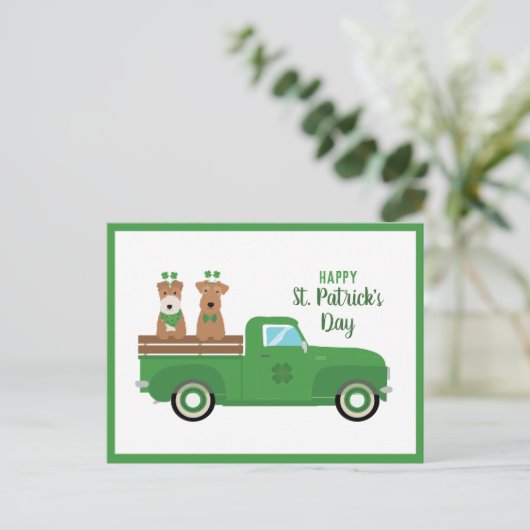 Happy St Patricks Day Wire Fox Terrier Dog Briefkaart (Staand voorkant)