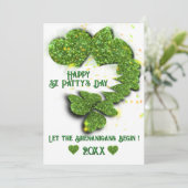 Happy St Patty, Green Shamrocks | mousserende hart Kaart (Staand voorkant)