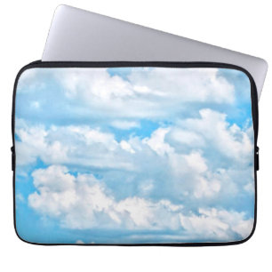 Happy Sunny Clouds Achtergrond Laptop Sleeve